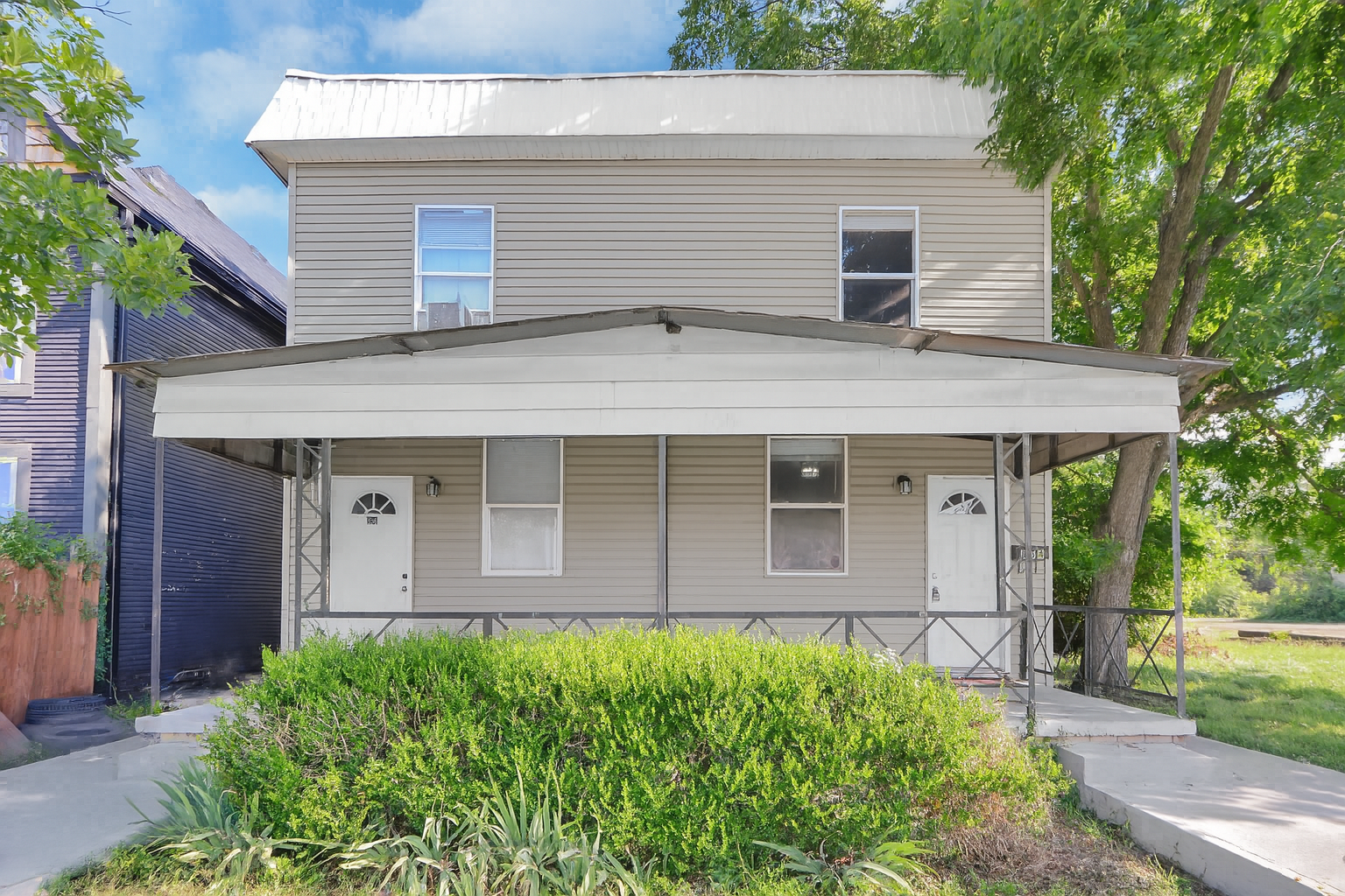 Property main image